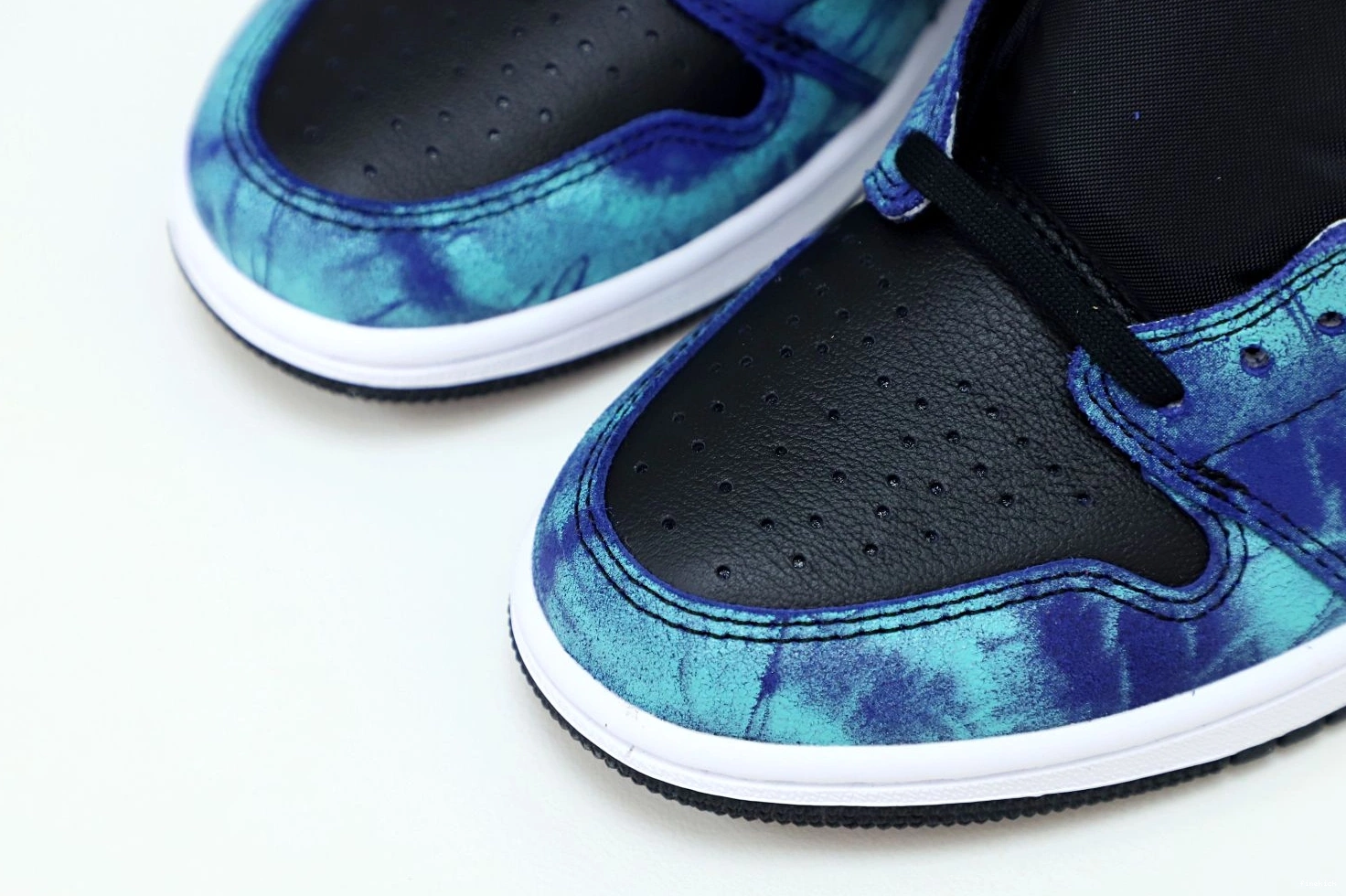  1 High OG Air Tie-Dye Jordan 0308